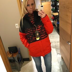 Burton snowboard coat. NWT